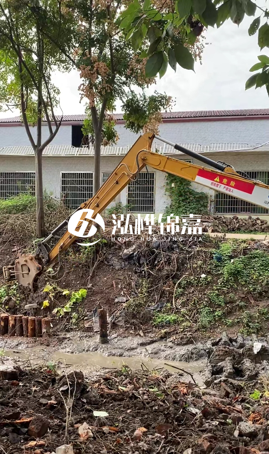 駐馬店挖機打木樁專業(yè)施工- 河道打木樁后木樁腐朽怎么防治？