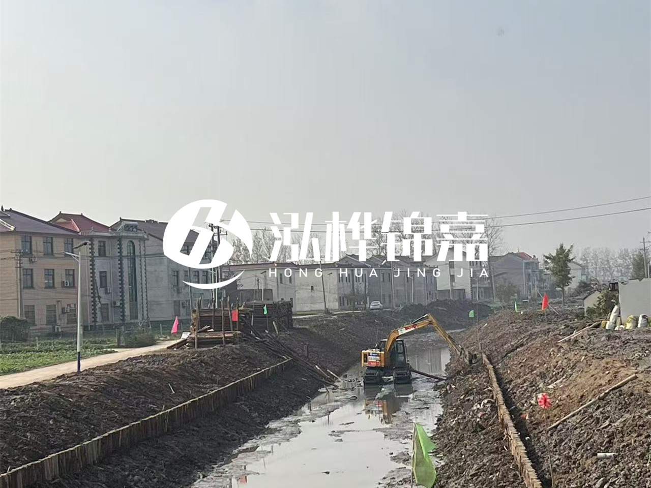 河南松木樁廠家地址在哪里？如何避免買到空心樁？