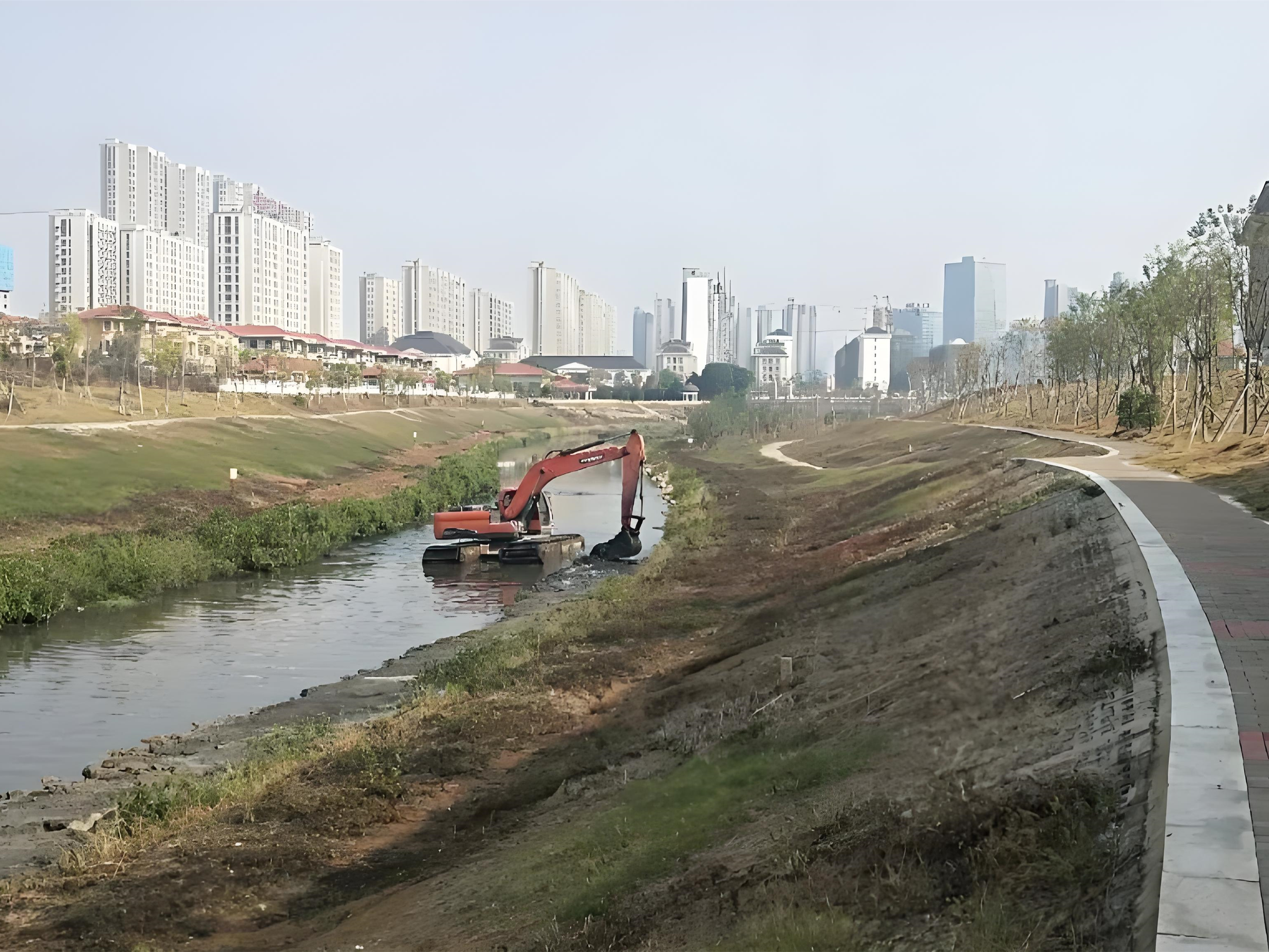 上海青浦區(qū)挖機(jī)清淤施工隊-沼澤地清淤后如何防止再次淤積？